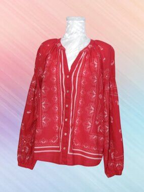DR2 womens size L top long sleeve front buttons color red